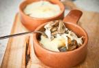 Изысканный жульен с грибами и курицей (простой рецепт) Приготовление жульена с курицей и грибами